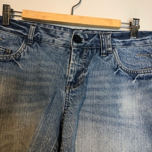 VERO Moda Relaxed Denim Jean Shorts, size 31 - Picture 3 of 10